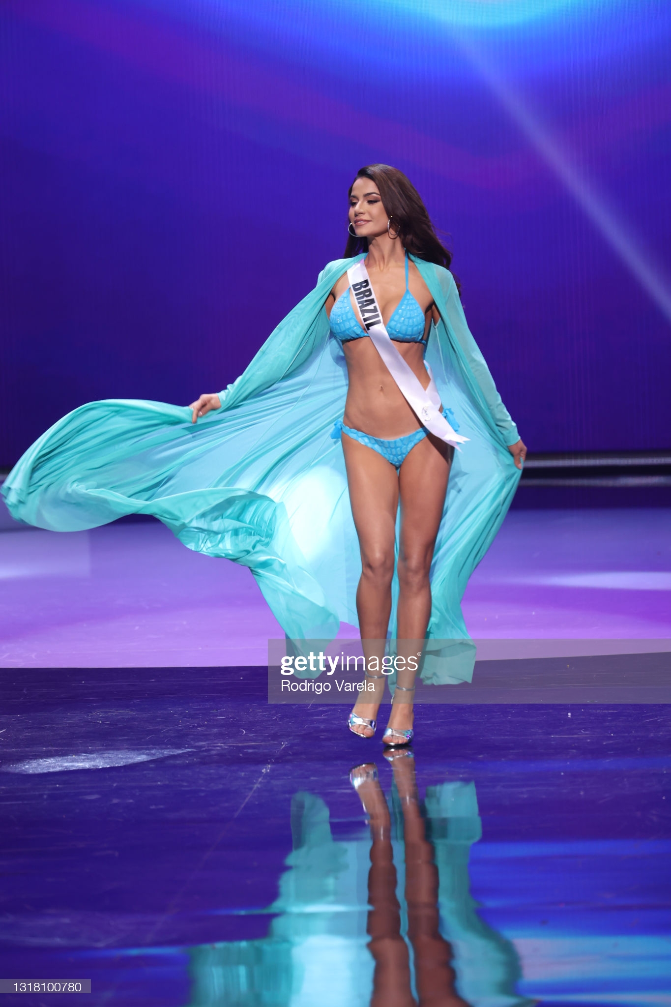 julia gama, 1st runner-up de miss universe 2020/top 11 de miss world 2014. part II. - Página 42 20841510