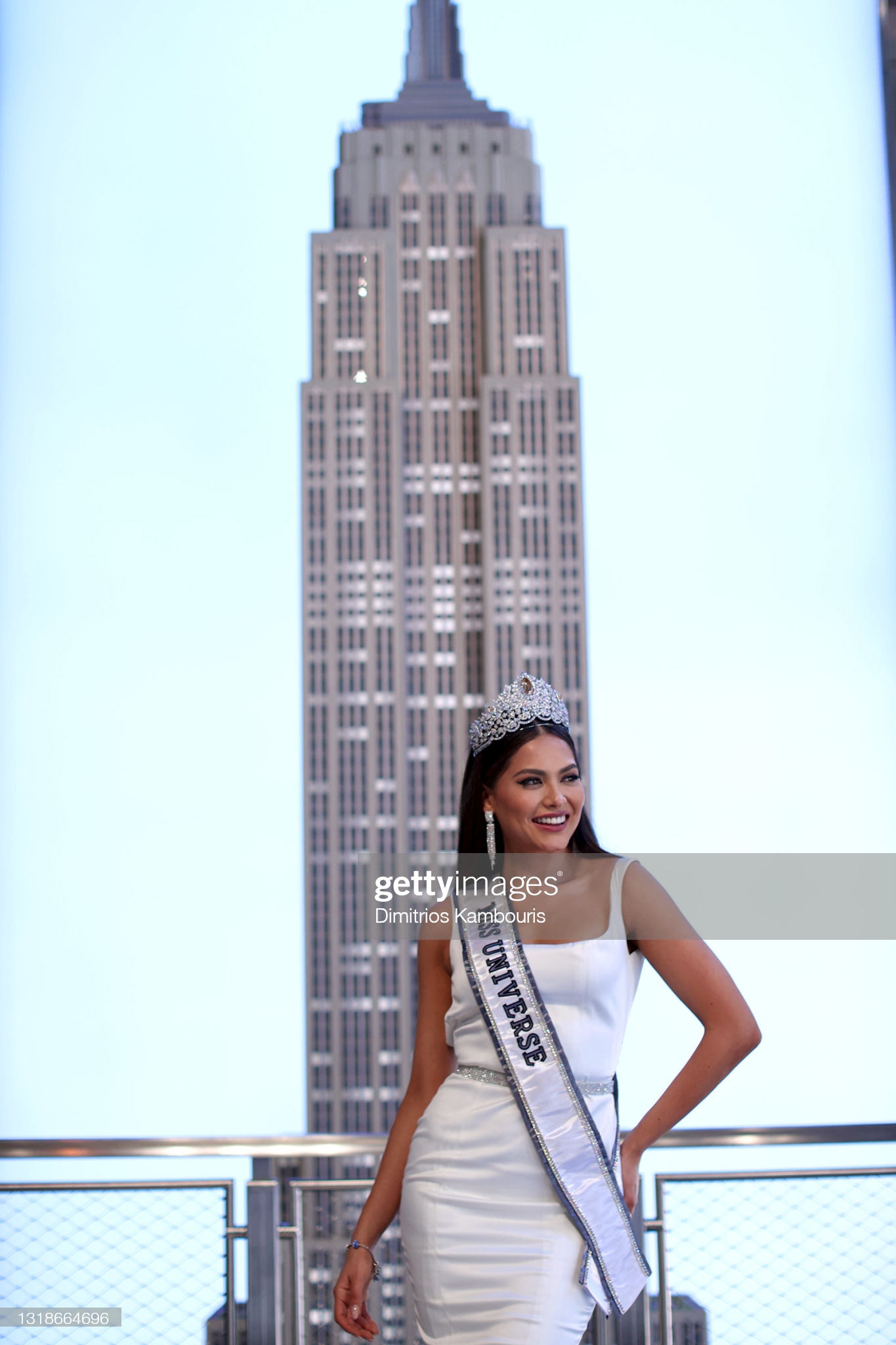 andrea meza, miss universe 2020. - Página 67 20898412