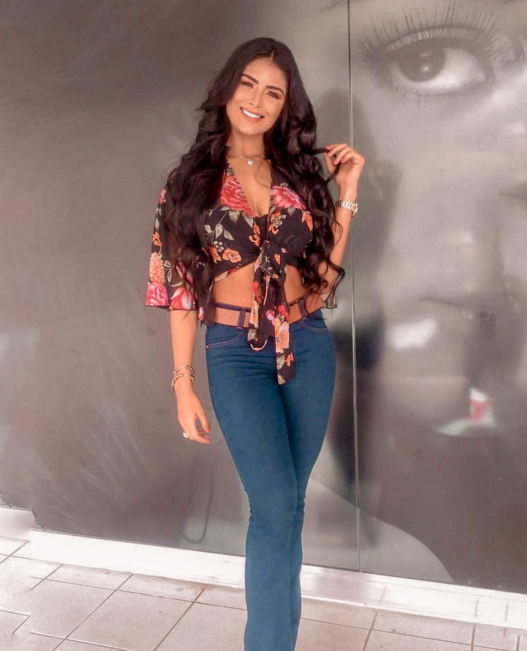 esthefane souza, top 20 de miss brasil mundo 2019. - Página 3 21282116