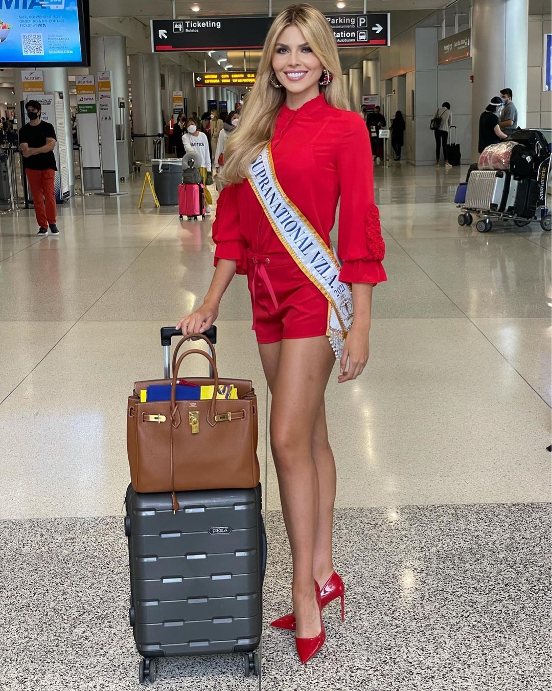 valentina sanchez trivella, universal woman 2023/3rd runner-up de miss supranational 2021. - Página 17 22923215