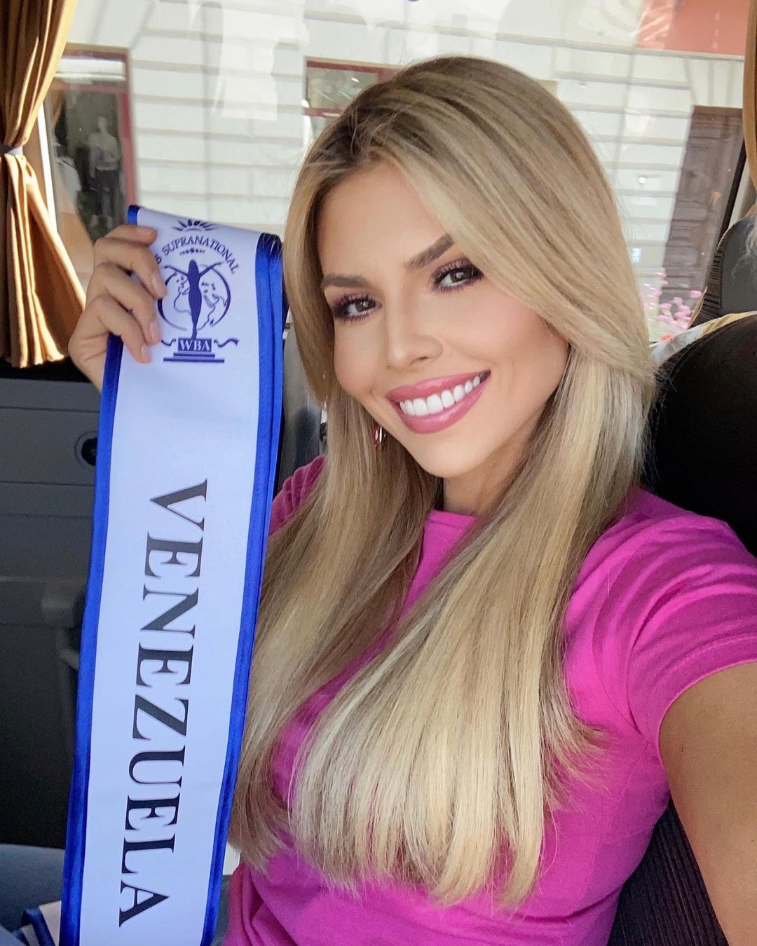 valentina sanchez, 3rd runner-up de miss supranational 2021. - Página 23 23102815