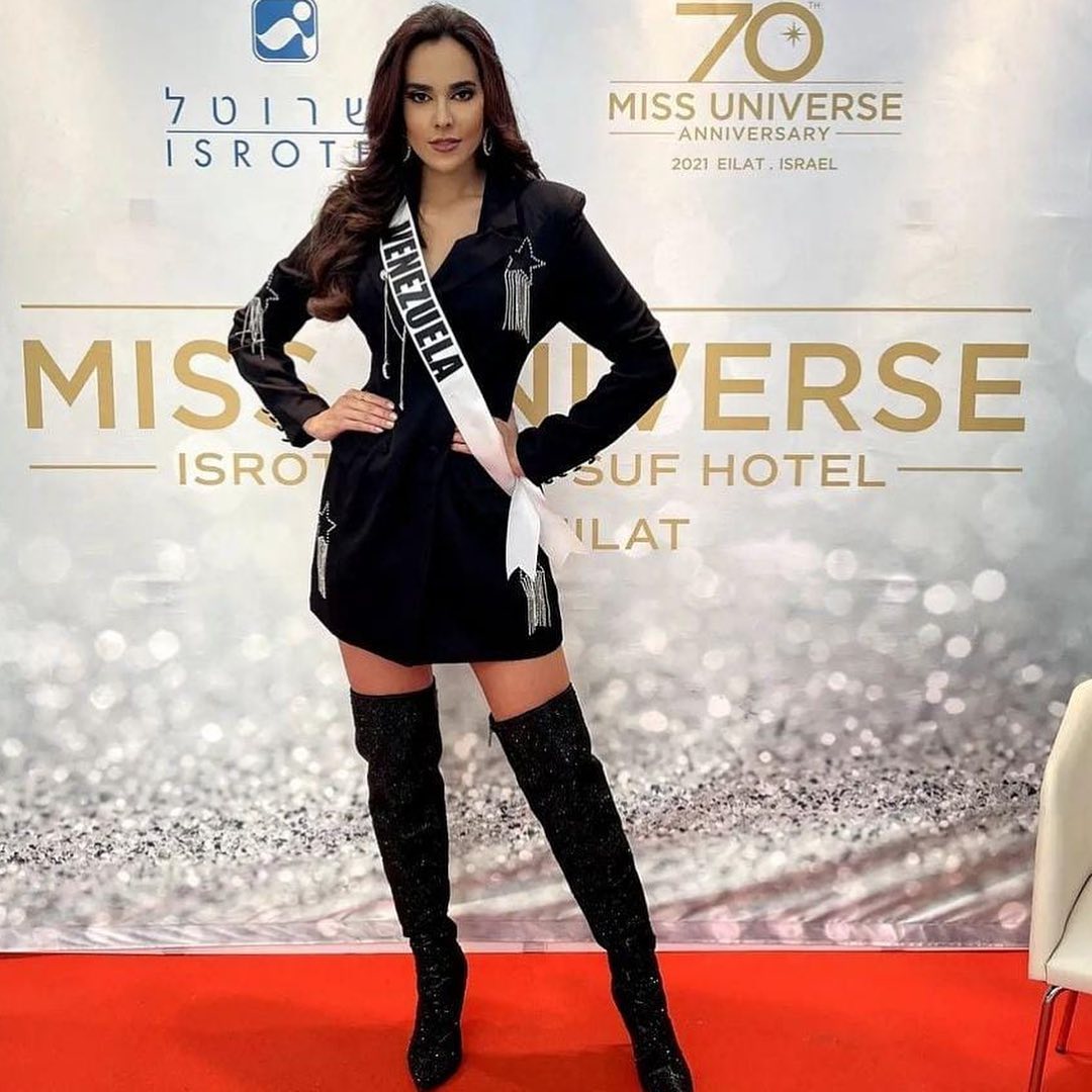 luiseth materan, 3rd runner-up de miss grand international 2022/top 16 de miss universe 2021. - Página 33 25111210