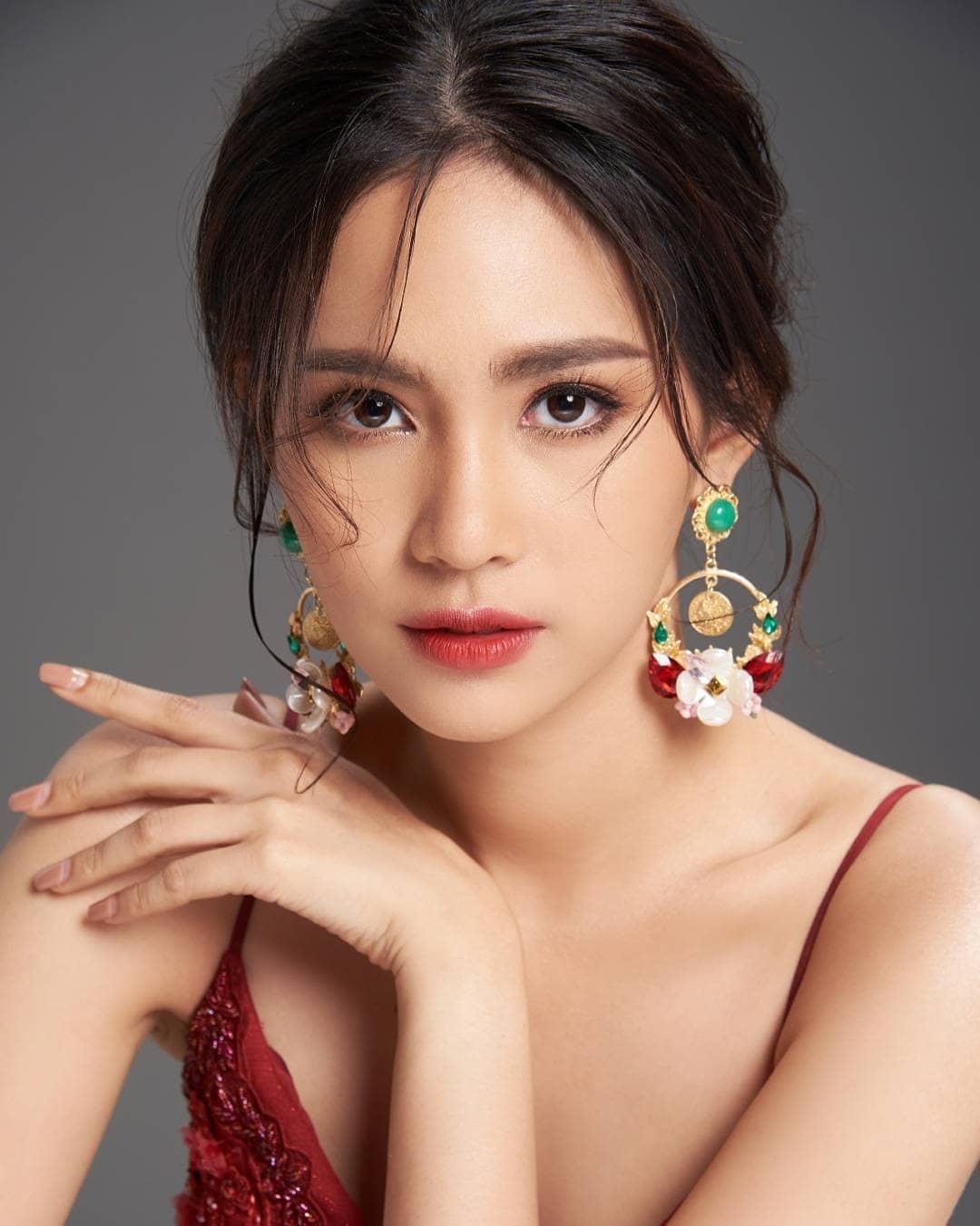 sireethorn leearamwat, miss international 2019. - Página 5 26123917