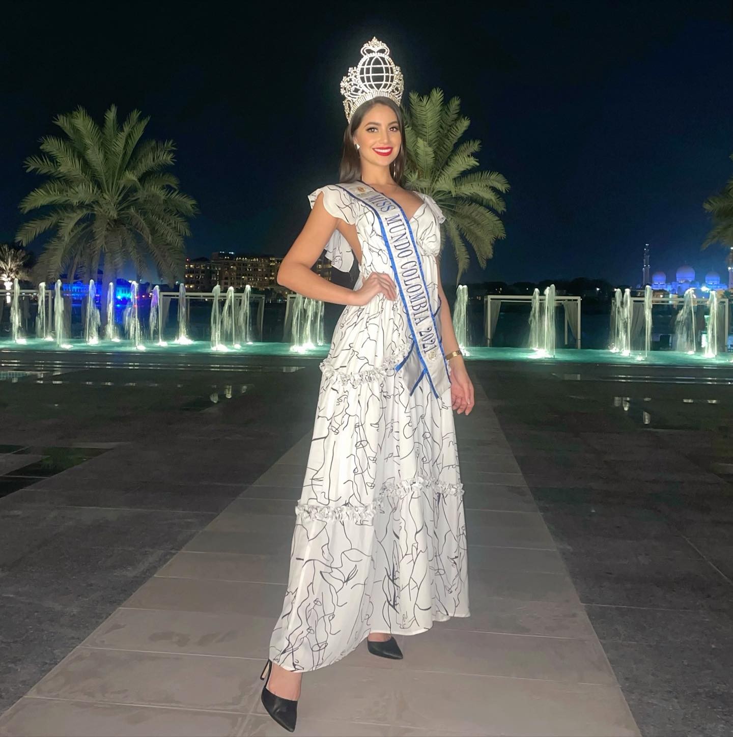 andrea aguilera, miss earth-fire 2022/top 13 de miss world 2021. - Página 18 27062215