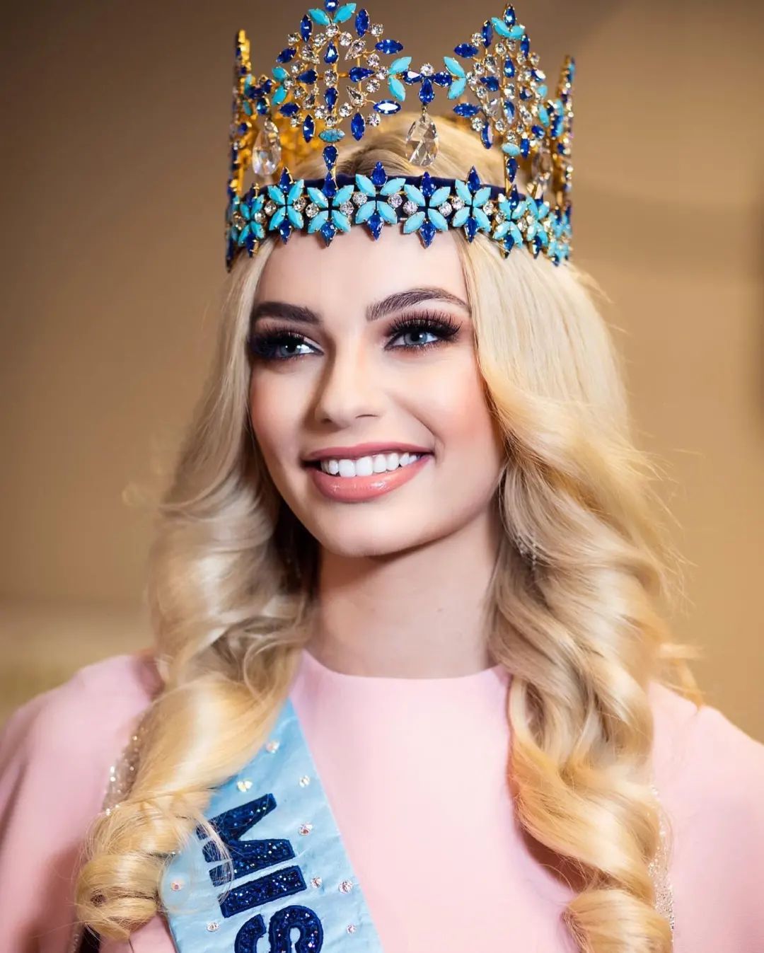 karolina bielawska, miss world 2021. - Página 10 27455414