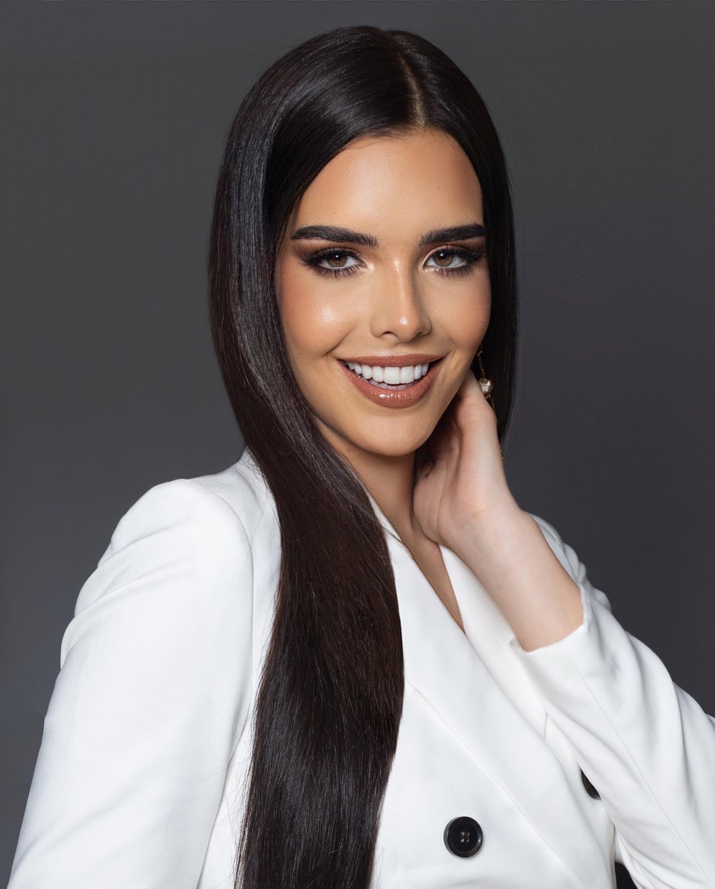 amanda dudamel newman, 1st runner-up de miss universe 2022. - Página 11 31348410