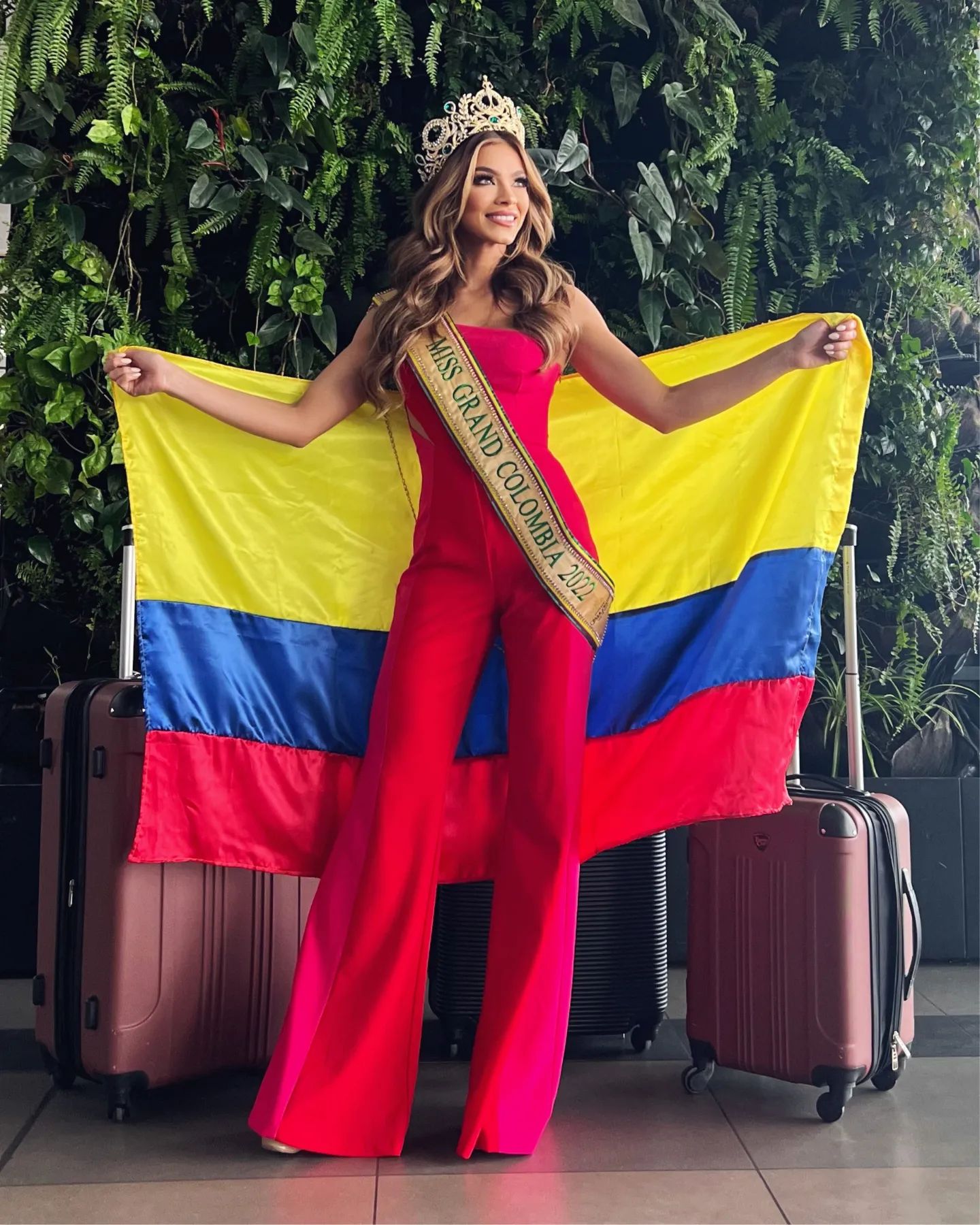 priscilla londono, top 10 de miss grand international 2022. - Página 4 31376810