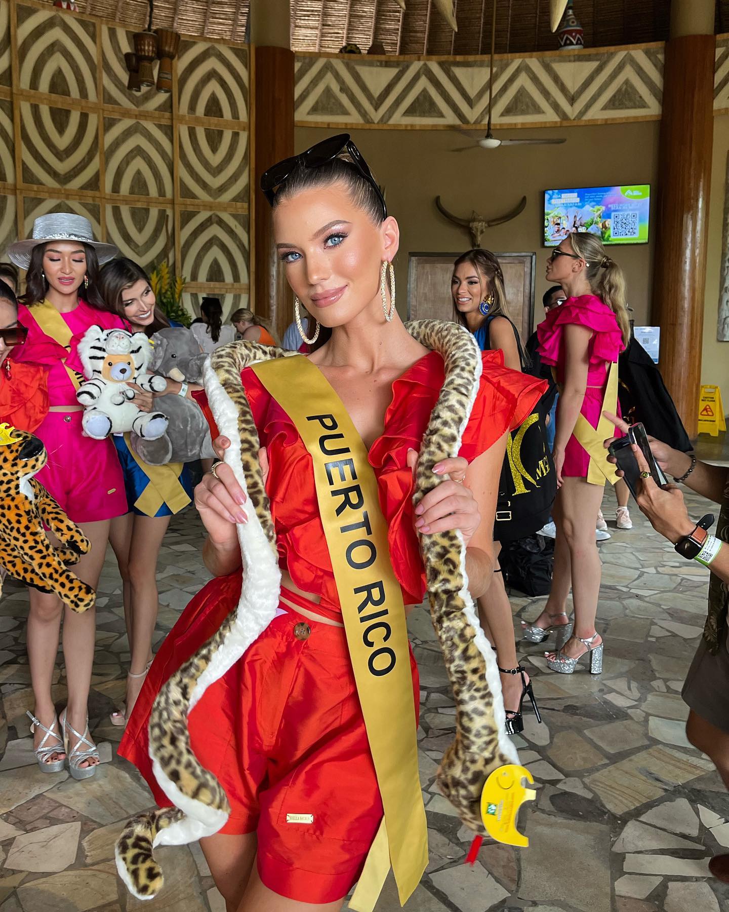Repost - oxana rivera, top 10 de miss grand international 2022. - Página 13 31453011