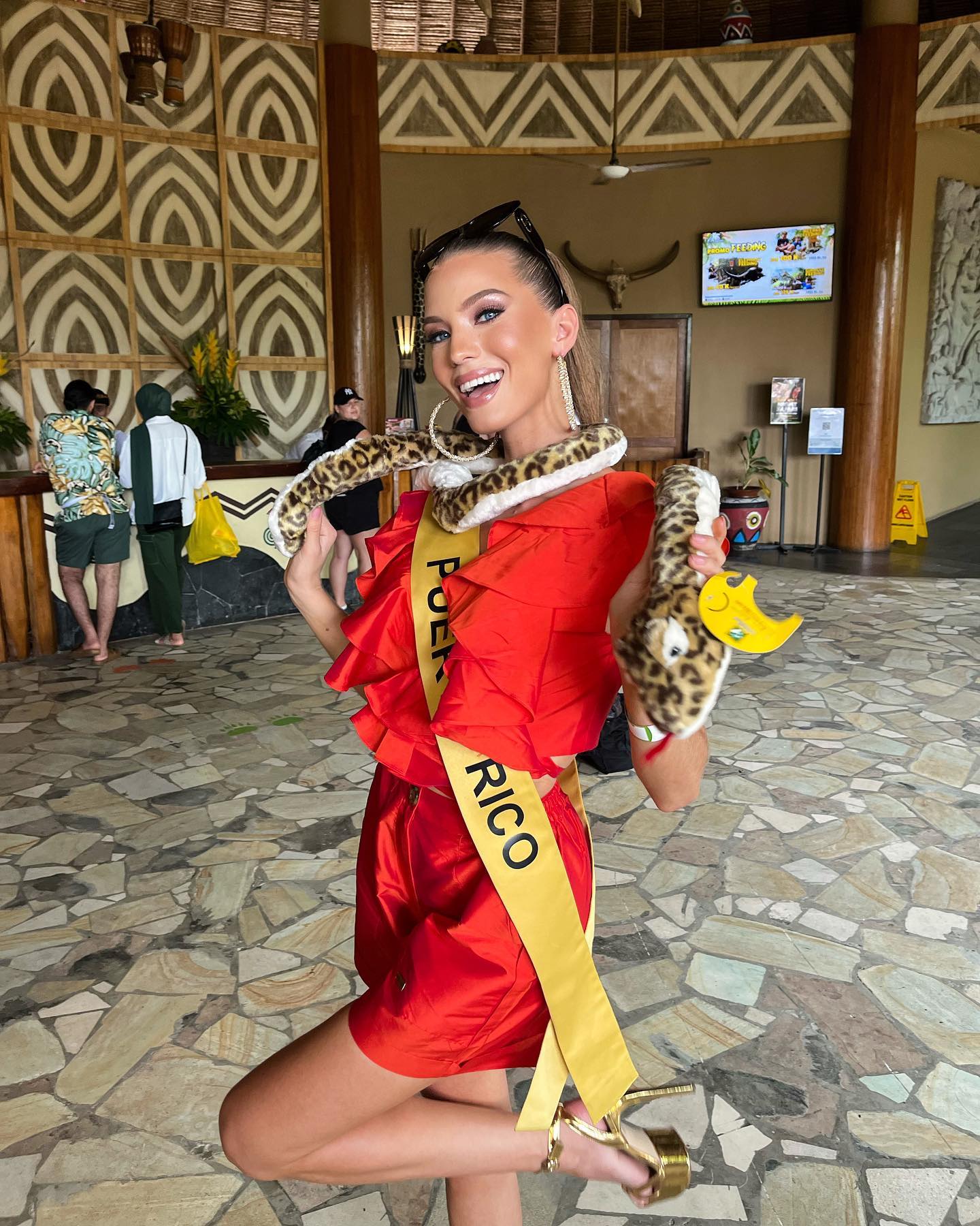 oxana rivera, top 10 de miss grand international 2022. - Página 14 31453013