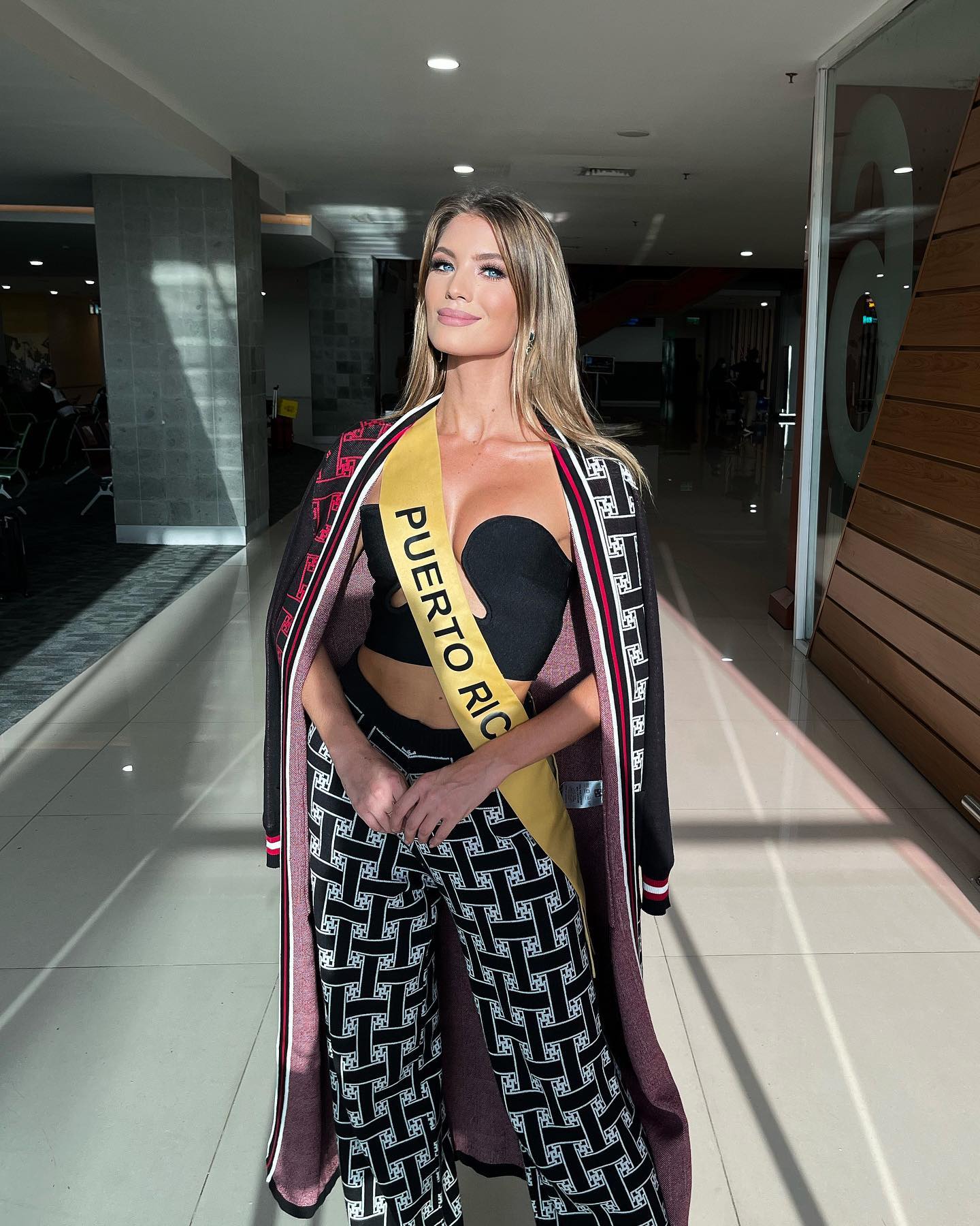 Repost - oxana rivera, top 10 de miss grand international 2022. - Página 17 31453911