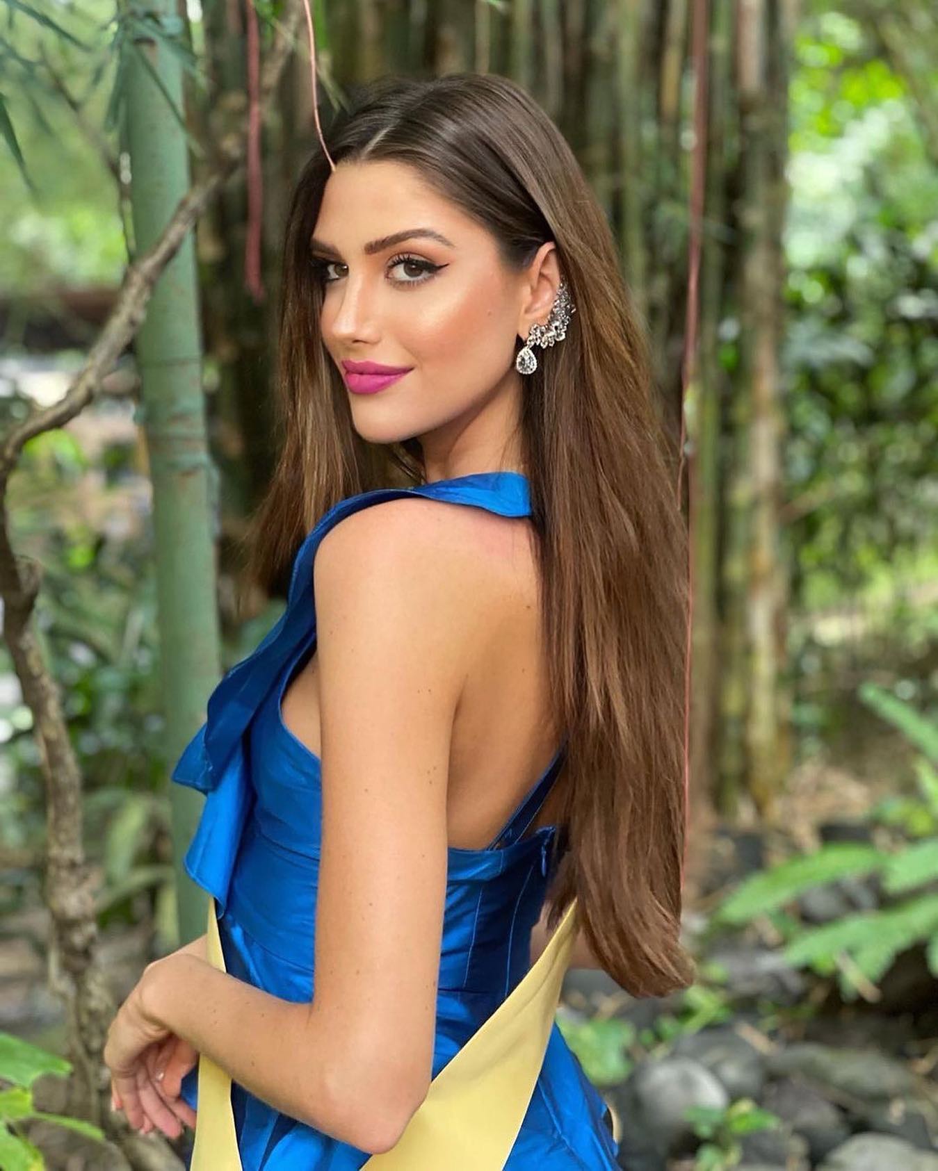 Isabella Obregon Instagram