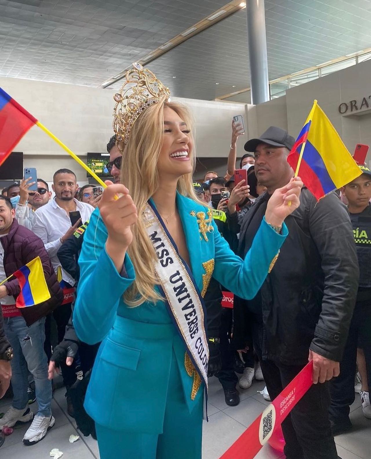 Misscolombia - maria fernanda aristizabal, top 16 de miss universe 2022. - Página 28 32964210
