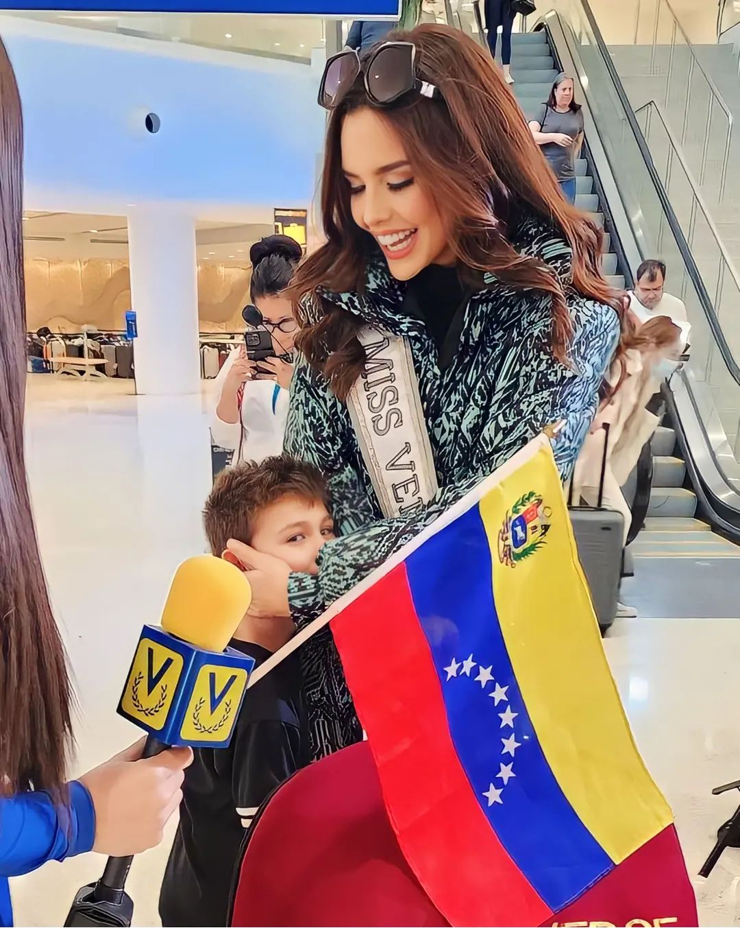 MissVenezuela2021 - amanda dudamel newman, 1st runner-up de miss universe 2022. - Página 16 33000113