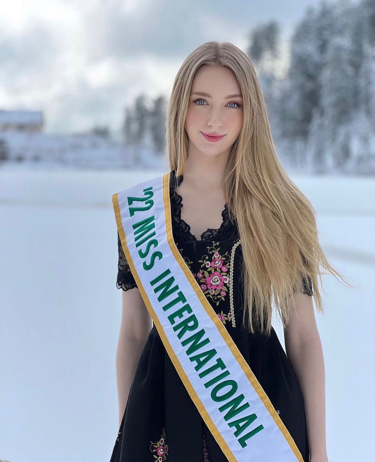 5 - jasmin selberg, miss international 2022. - Página 6 33289213