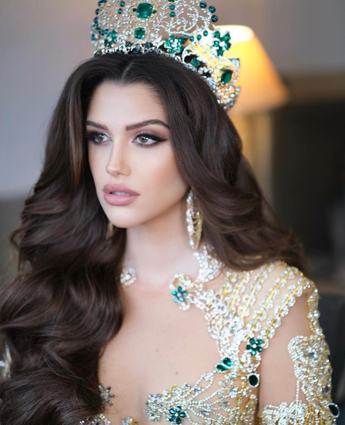 isabella menin, miss grand international 2022. part II. - Página 2 33874015