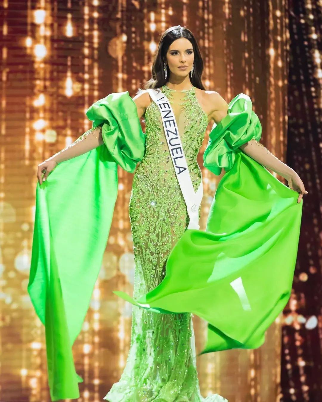 MissVenezuela2021 - amanda dudamel newman, 1st runner-up de miss universe 2022. - Página 40 33992813