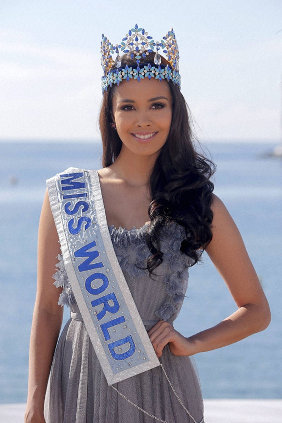 megan young, miss world 2013. - Página 4 4bc5bc10