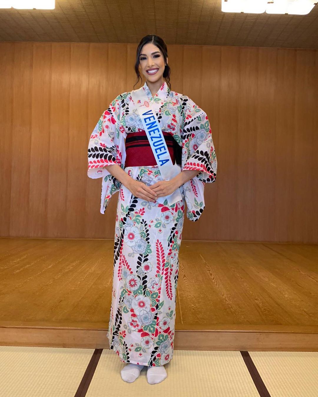 melissa jimenez, top 15 de miss international 2019. - Página 8 71279010