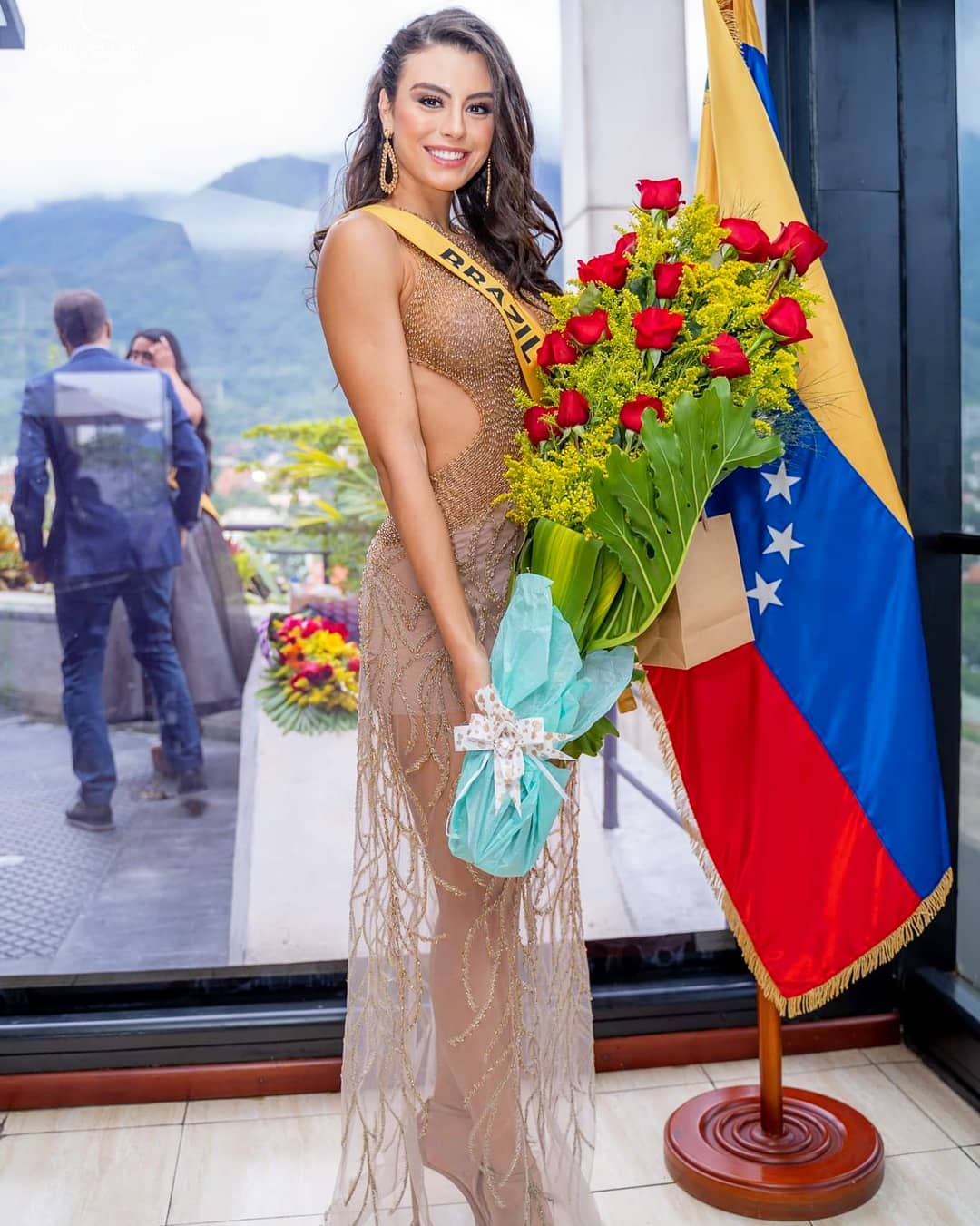 marjorie marcelle, top 5 de miss grand international 2019. - Página 28 71789410