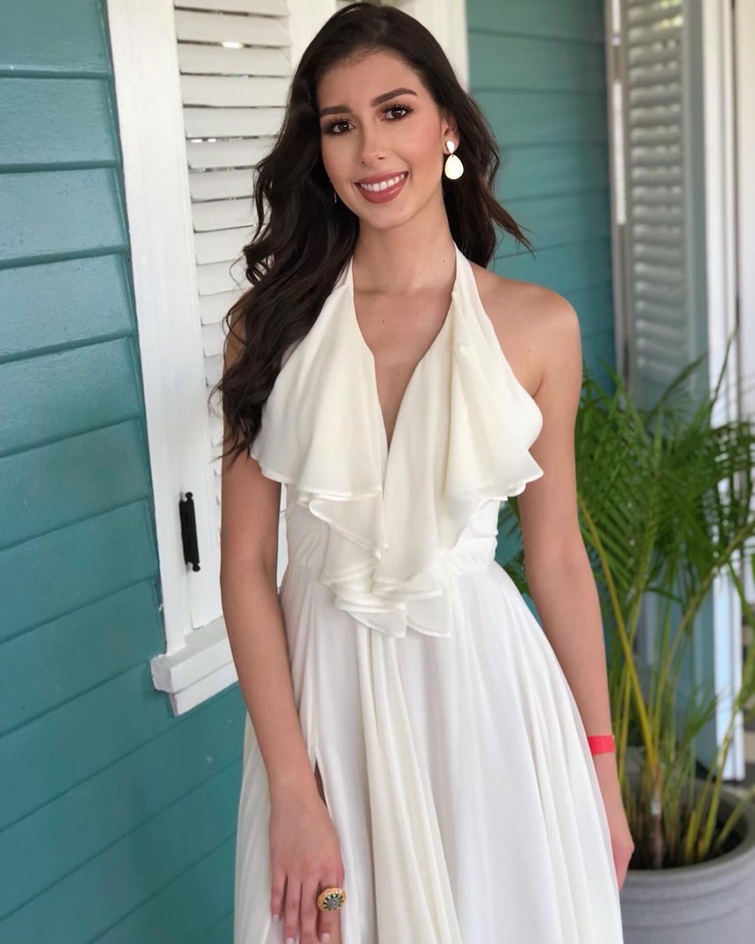 daniella rodriguez, top 40 de miss world 2019.  73224010