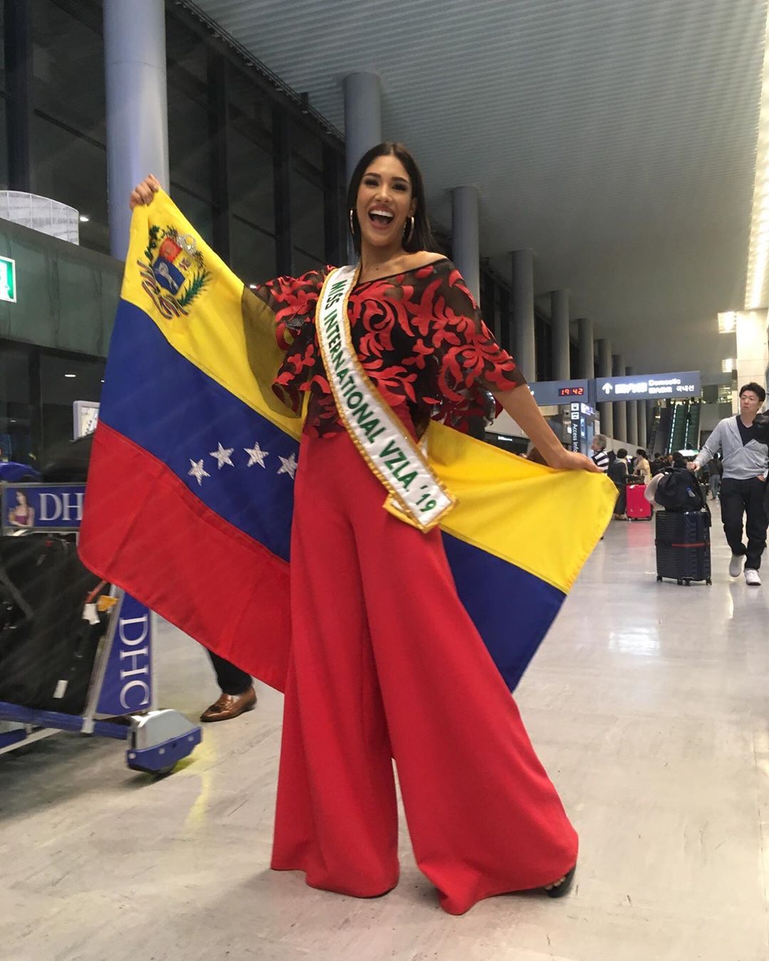 melissa jimenez, top 15 de miss international 2019. - Página 5 74911510