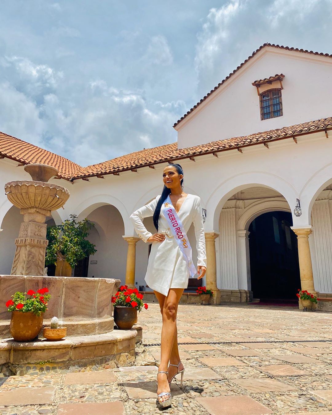 yuanilie alvarado, segunda finalista de reyna hispanoamericana 2019. - Página 9 81803110