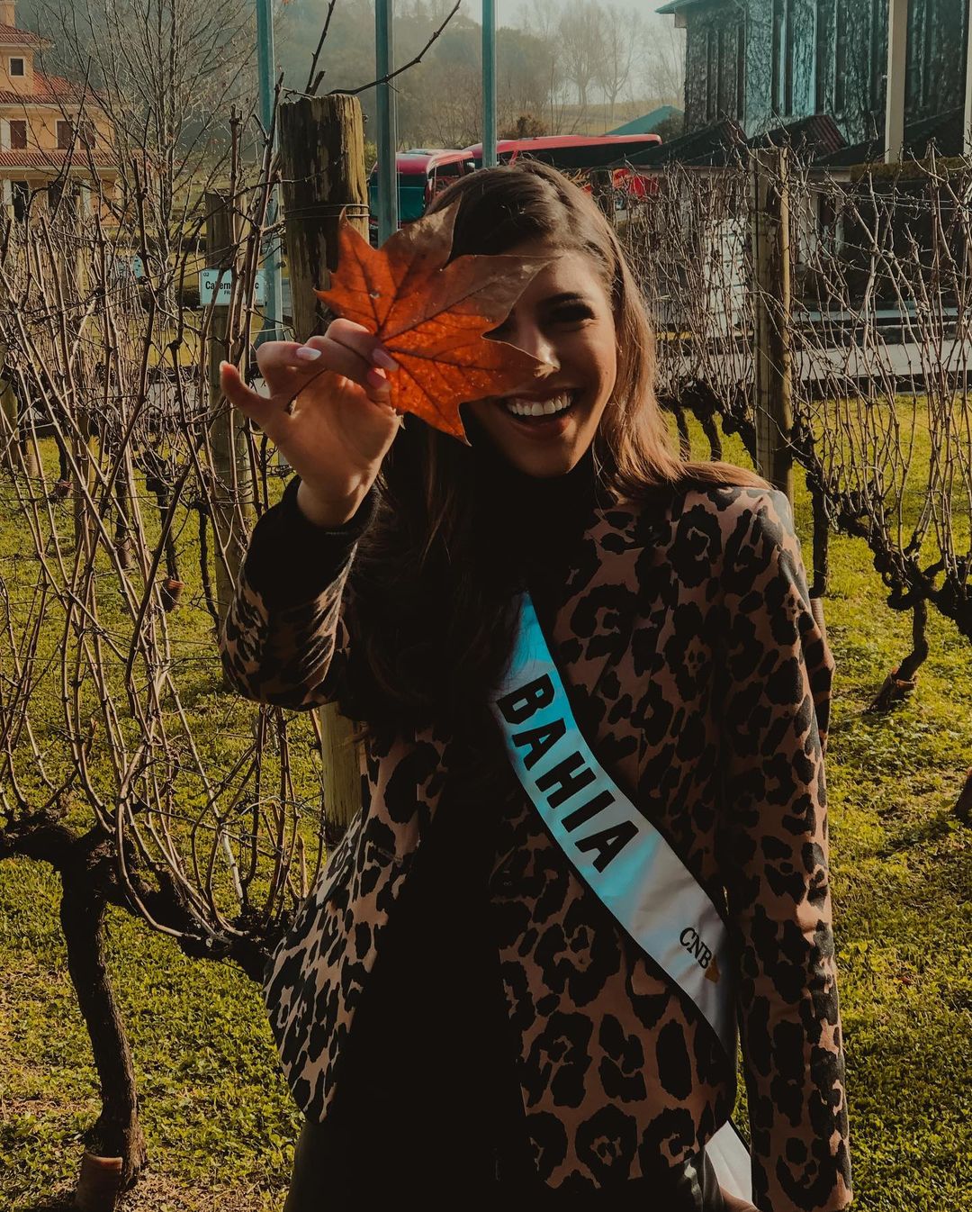 isabelle andrade, top 10 de miss brasil mundo 2019. - Página 2 82913411