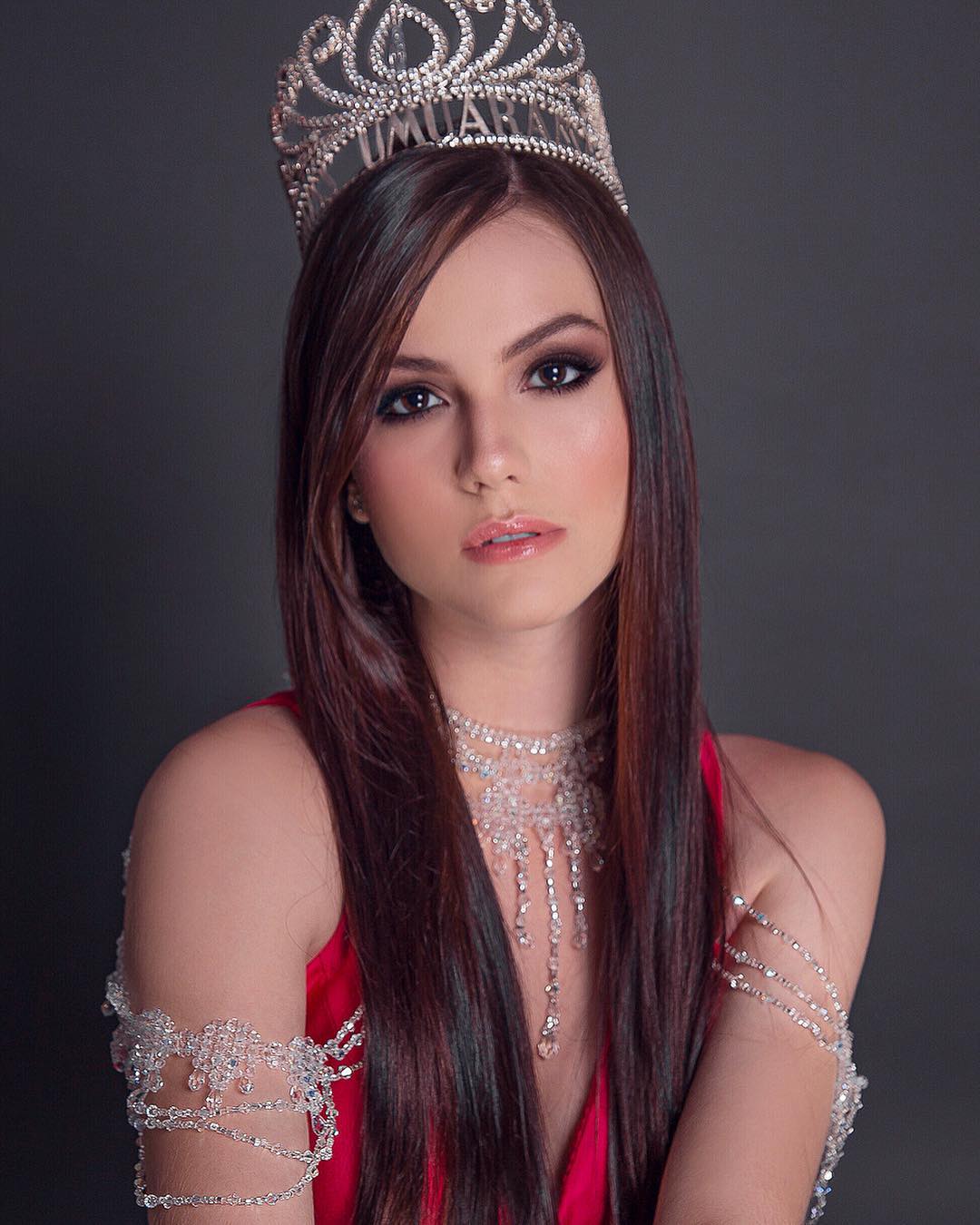 gabriela mariani, miss parana terra 2021/miss umuarama 2019. - Página 3 Alex-p12