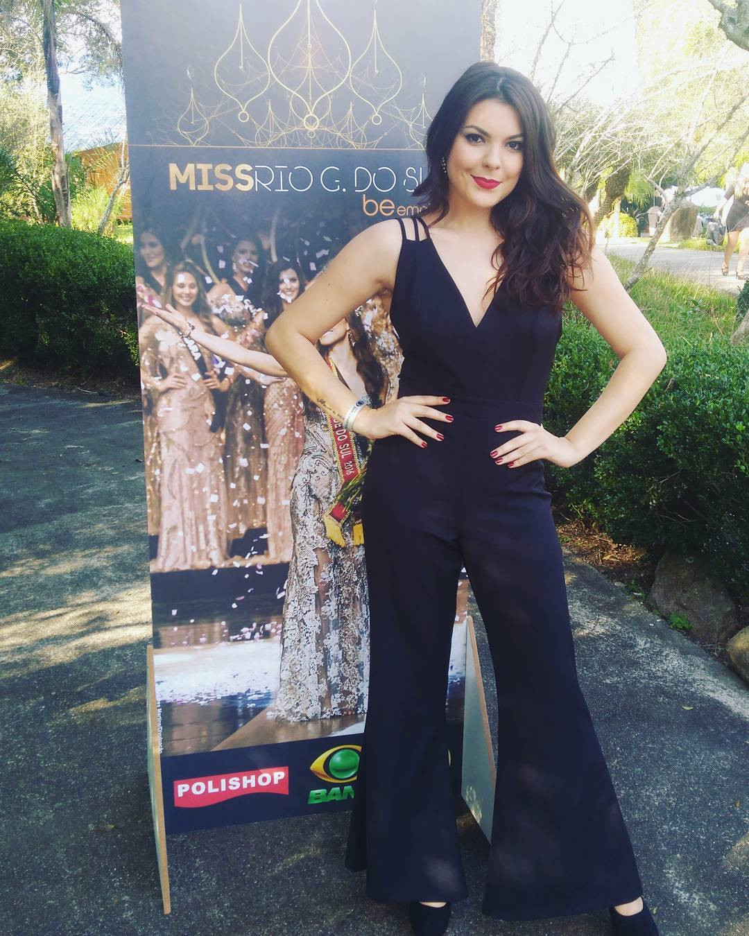 jessica poeta lirio, miss universal woman brazil 2021/top 10 de miss tourism queen international 2015. - Página 8 Bzamas10