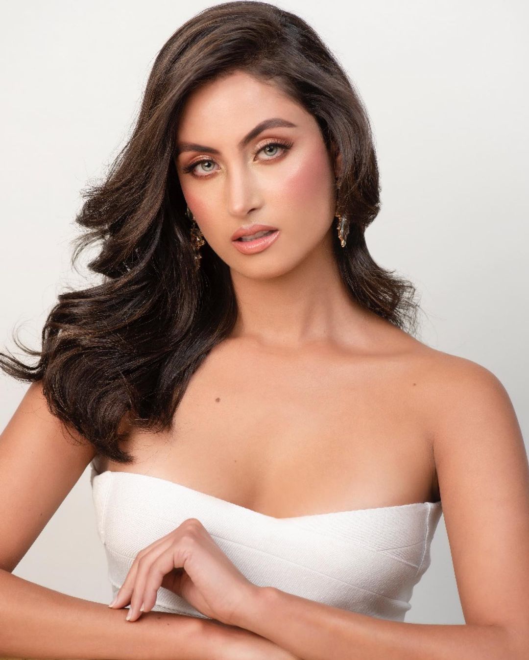 juliana franco, top 16 de miss colombia universo 2020/miss earth water 2017. - Página 21 Julifr18