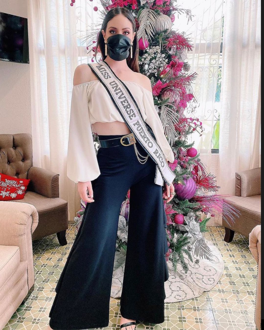 estefania soto, top 10 de miss universe 2020. - Página 4 Munhe100