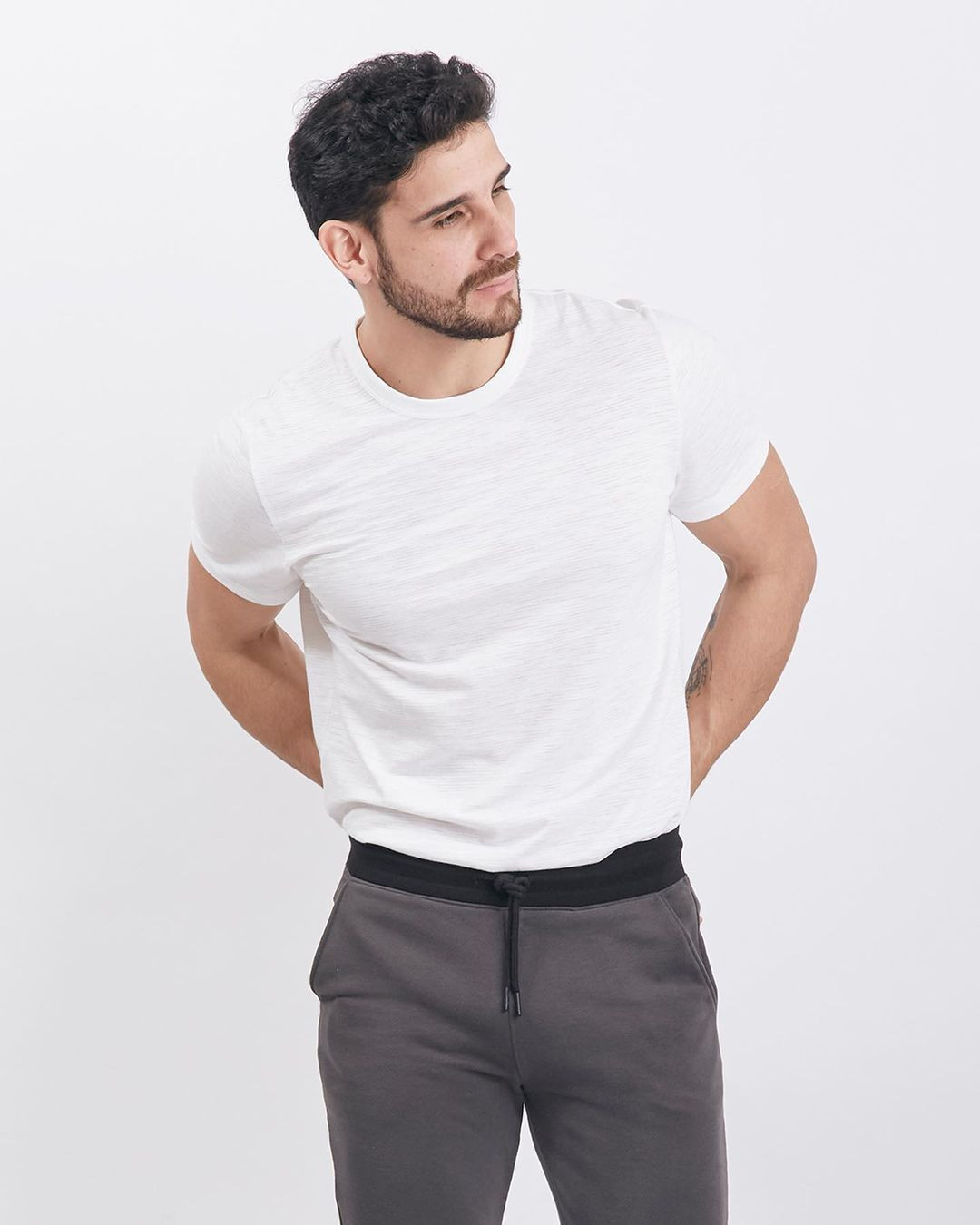 alvaro vargas, mister supranational 2021. - Página 2 Qhby1210