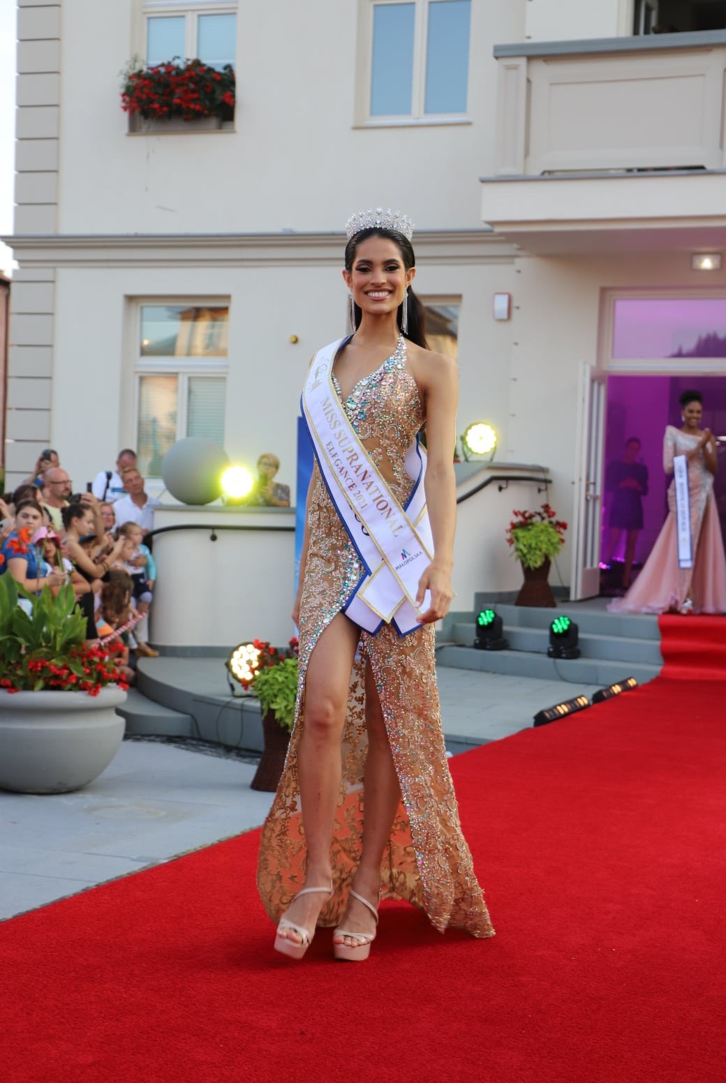 karla guilfu, top 5 de miss universe 2023/1st runner-up de miss supranational 2021. - Página 6 Ra6htf10