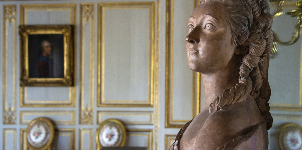 Sur Arte : Le style Louis XV, une affaire de femmes 2521-111