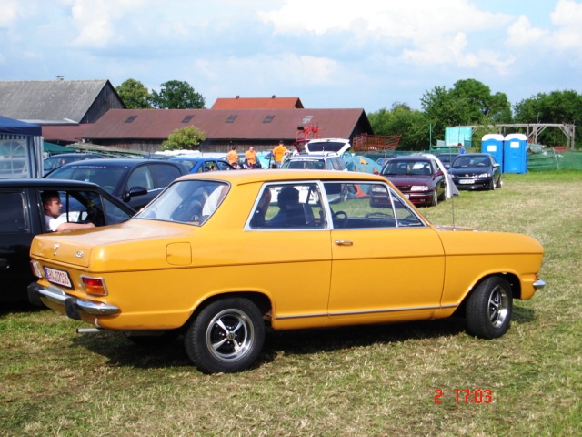 Z klubového archivu: Výprava na OPEL TREFFEN RODING 2007 :) - Foto: Urby Dsc04521