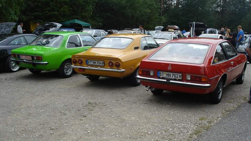 Z mého archivu: Pár fotek z Opel Treffen Wackersdorf 9/2013  Fb_im133