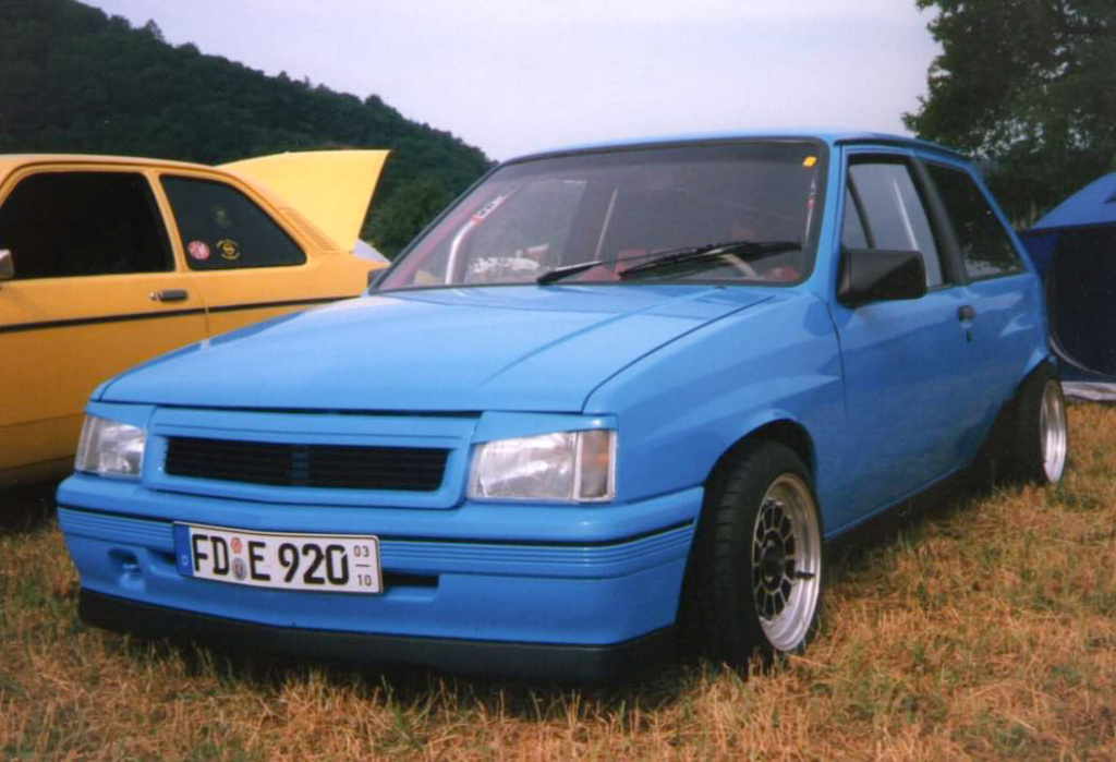 ZAJÍMAVÉ OPELY NA OPEL TREFFEN A ČESKÝCH TUNING SRAZECH - Stránka 24 Psx_1031