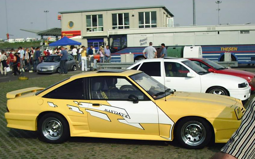 Dobový Foto archiv:  Pár fotek z Opel srazu Oschersleben 2004 Psx_2047