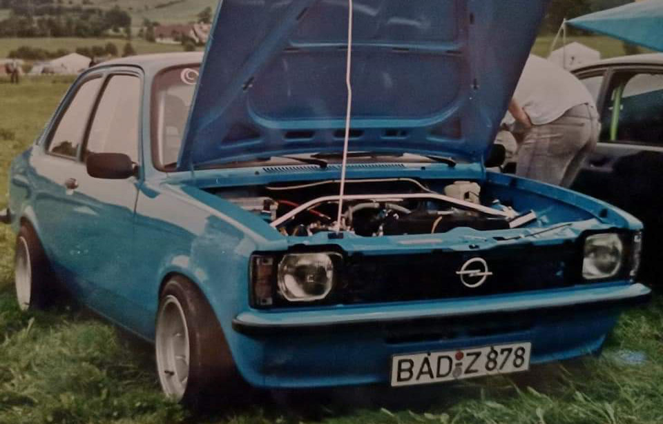 Odvážné a krásné devadesátá léta na Opel srazech :-)  - Stránka 2 Psx_2179