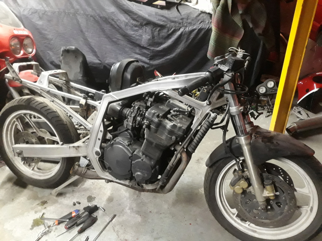 Remise en état 750 gsxr 87 20190114