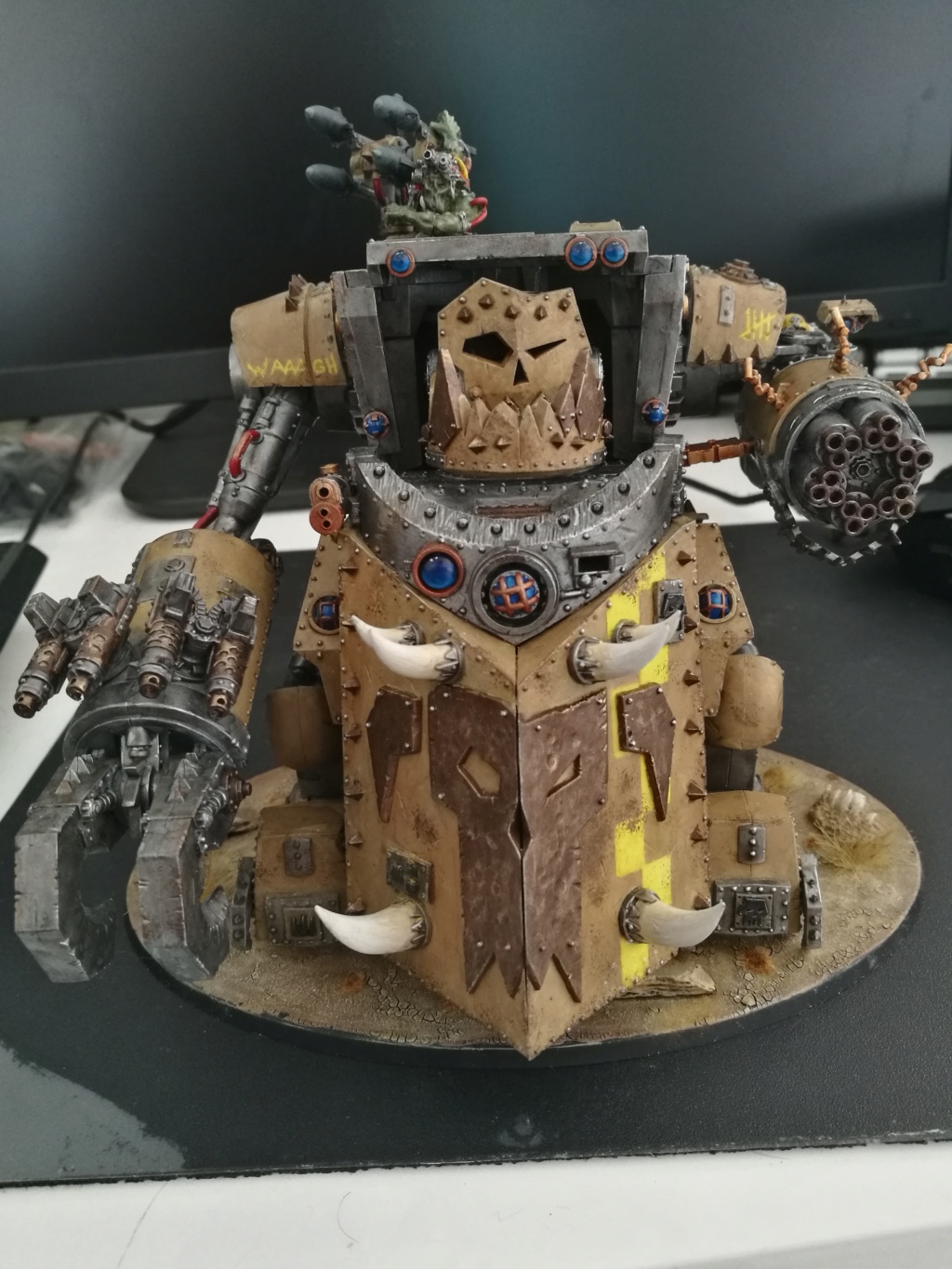 [FINI][Novrath / ORKS] Gorkanaut 311pts   Img_2043