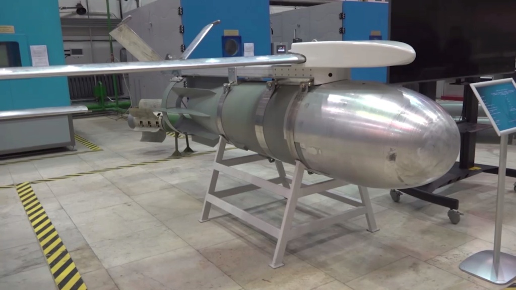 Precision Guided Munitions in RuAF - Page 7 4456610