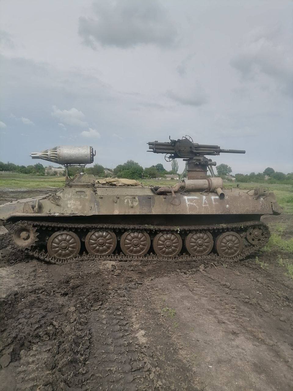 fz4bty10.jpg