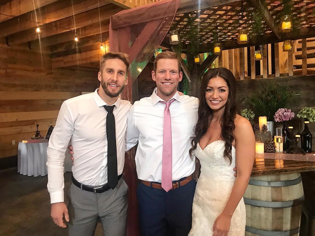 TheBacheloretteReunion - Updates on Past Contestants - All Seasons - Discussion - #3 - Page 32 Jasb_w11
