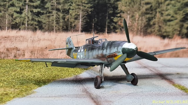 [Eduard] 1/72 - MESSERSCHMITT Bf 109 G-6  Erich HARTMANN  (bf109) 011_co34
