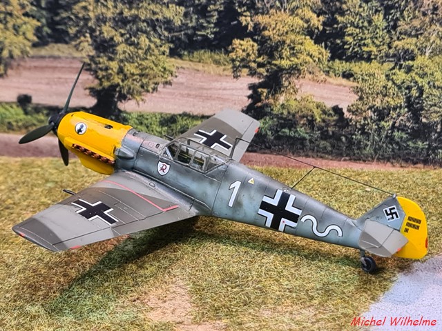1/72 MESSERSCHMITT BF 109 E.7 .7/JG52.France 1940 Werner MACHOLD           Kit az model. 012_co20