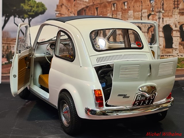 1/12 FIAT 500  modéle 1968.kit Italéri  015_co14