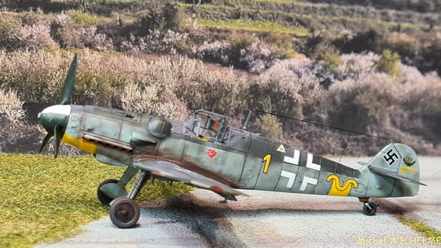 [Eduard] 1/72 - MESSERSCHMITT Bf 109 G-6  Erich HARTMANN  (bf109) 019_co16