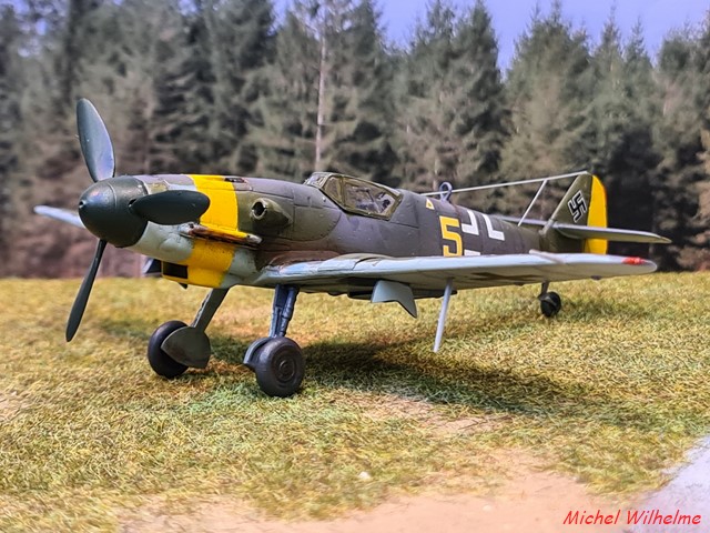 1/72.MESSERSCHMITT BF 109 K.4 .Salzburg-Maxglan Autriche 1945. az model . 01_cop21