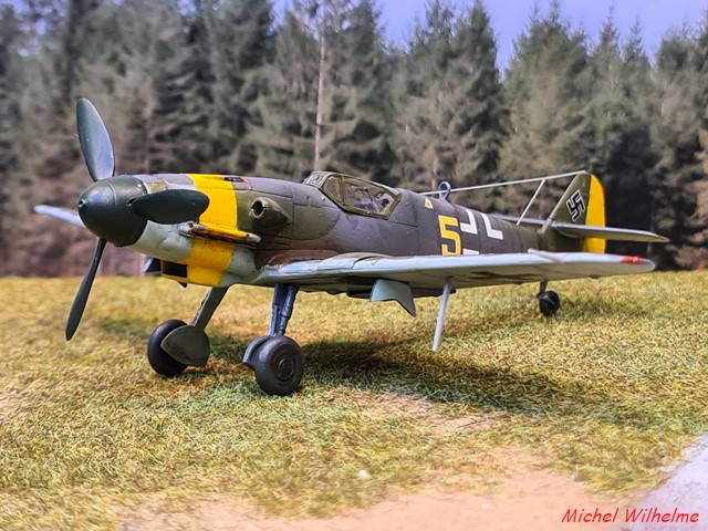 MESSERSCHMITT BF 109 K.4  Salzburg-Maxglan Autriche 1945. az model . 01_cop21